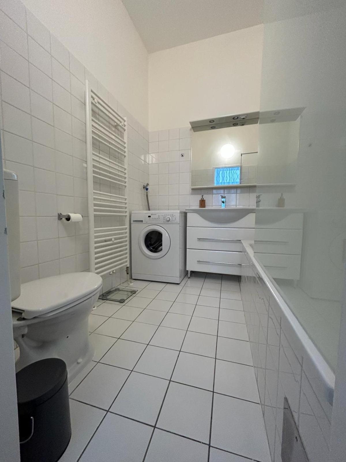 City Elegance Central Gem With Free Parking And Fast Internet 250 Mbits Відень Екстер'єр фото
