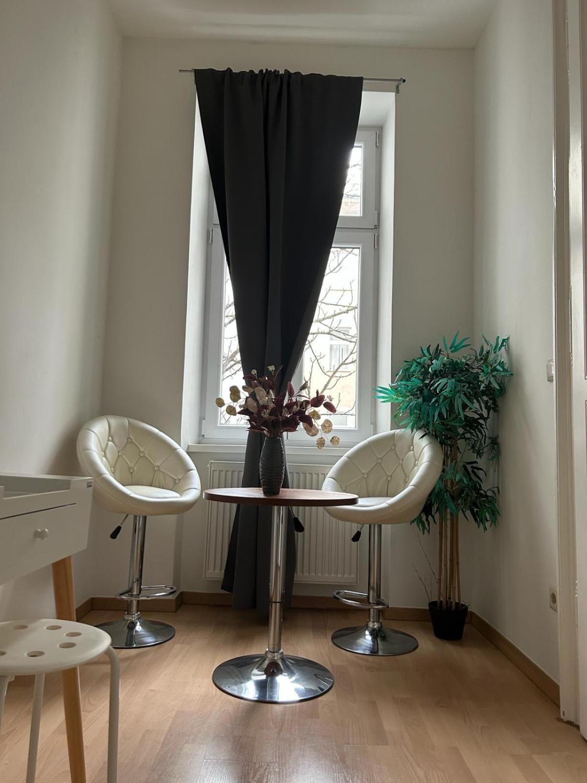 City Elegance Central Gem With Free Parking And Fast Internet 250 Mbits Відень Екстер'єр фото