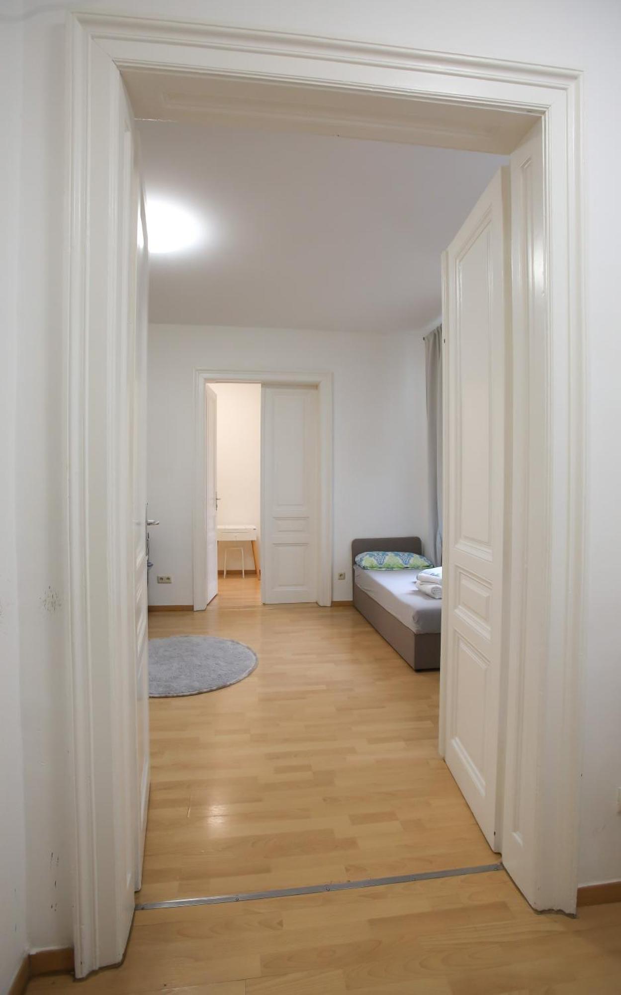 City Elegance Central Gem With Free Parking And Fast Internet 250 Mbits Відень Екстер'єр фото