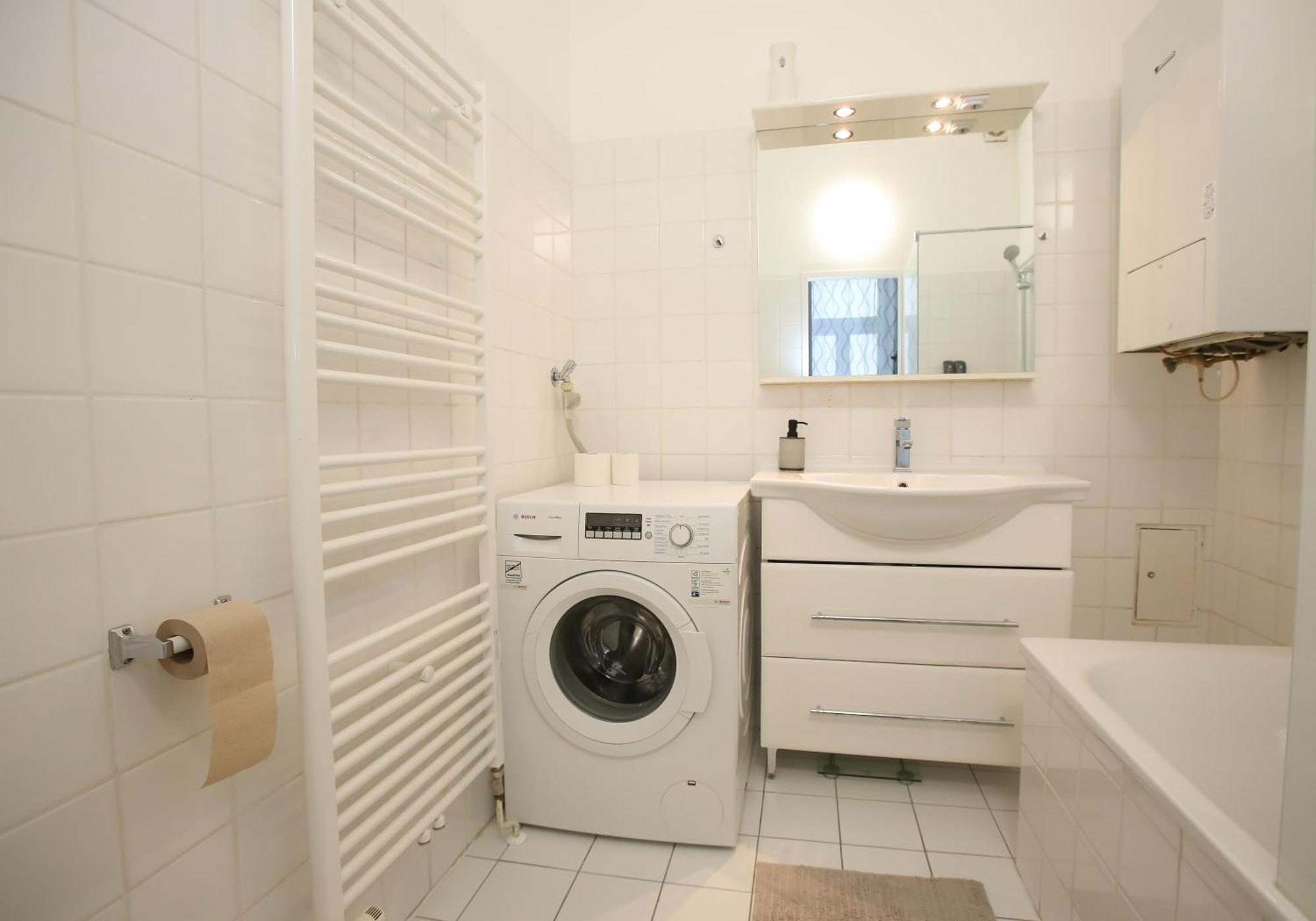 City Elegance Central Gem With Free Parking And Fast Internet 250 Mbits Відень Екстер'єр фото
