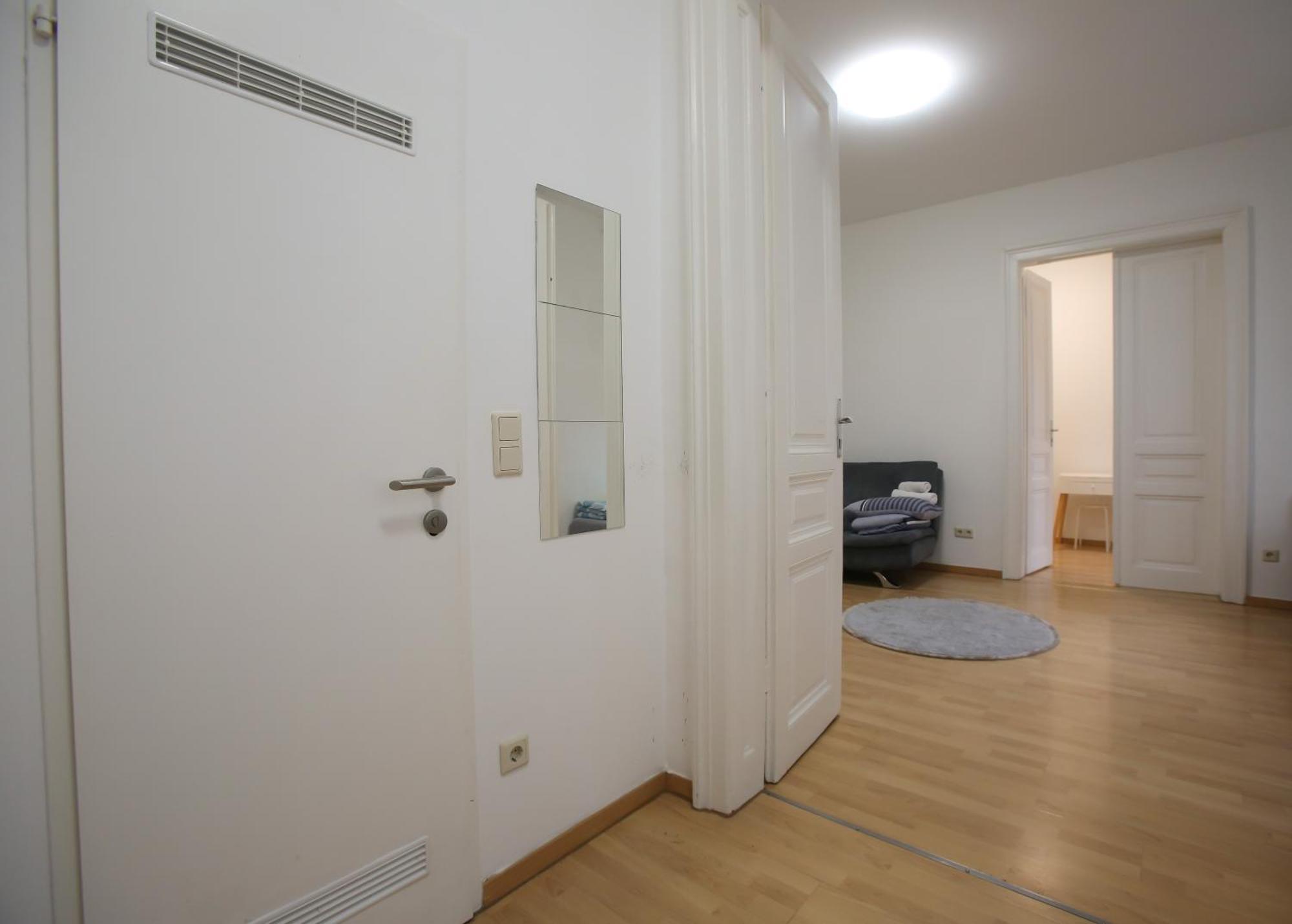 City Elegance Central Gem With Free Parking And Fast Internet 250 Mbits Відень Екстер'єр фото